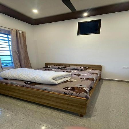 Hotel Maa Bhagwati 阿尔莫拉 外观 照片